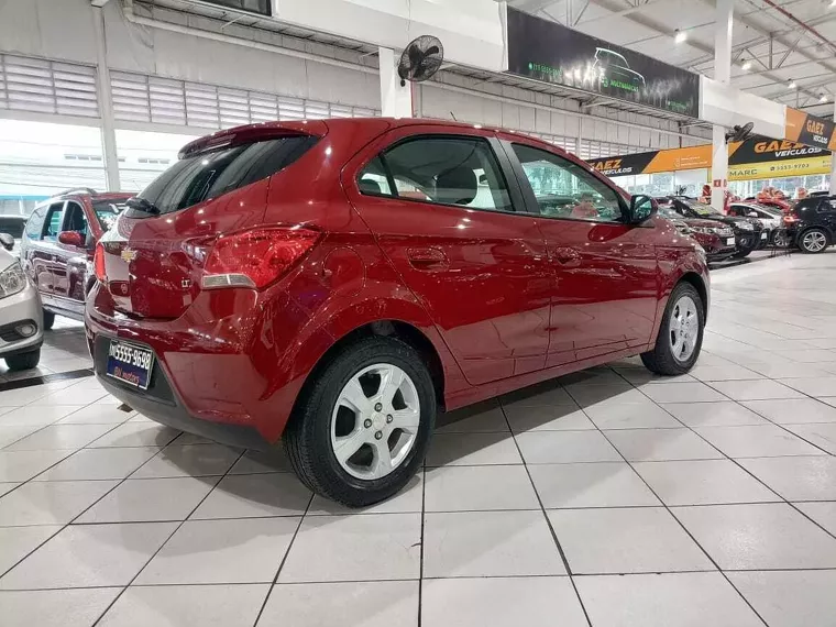 Chevrolet Onix Vermelho 1