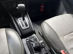 Mitsubishi Pajero TR4