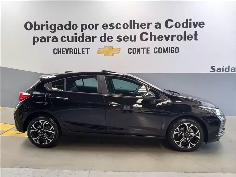 Chevrolet Cruze Preto 6