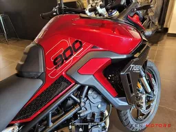 Triumph Tiger 900