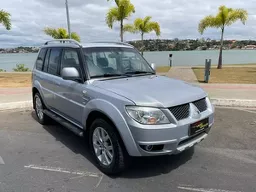 Mitsubishi Pajero TR4