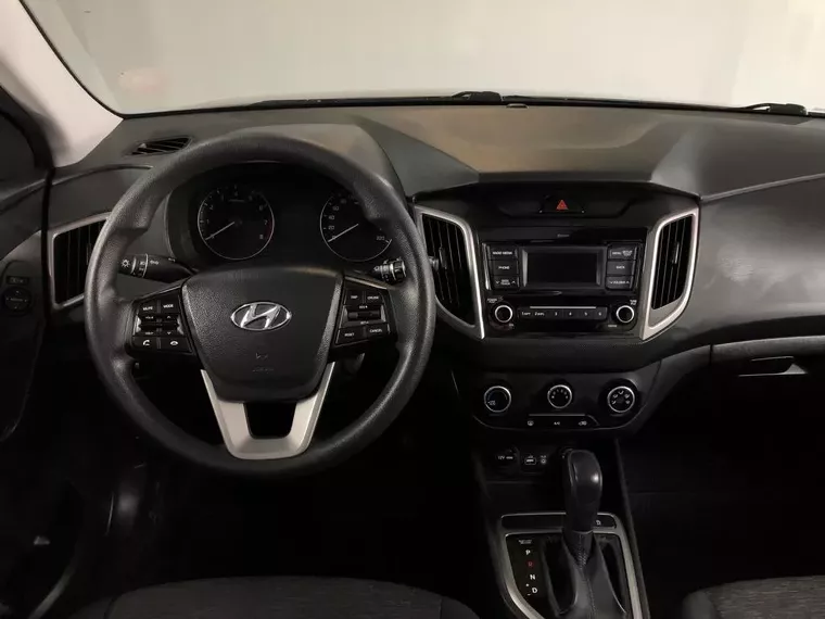 Hyundai Creta Prata 11