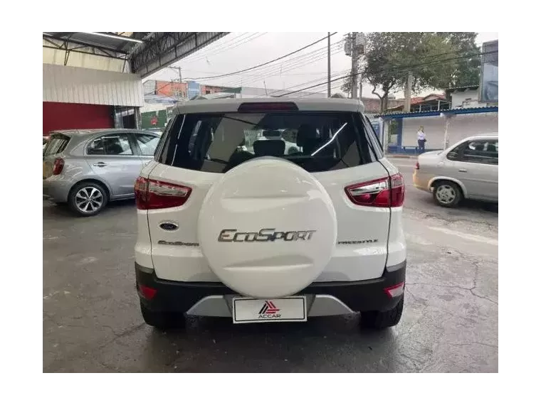 Ford Ecosport Branco 7