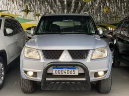Mitsubishi Pajero TR4