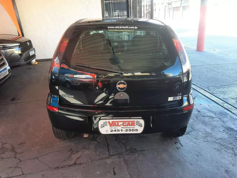 Chevrolet Corsa Preto 8