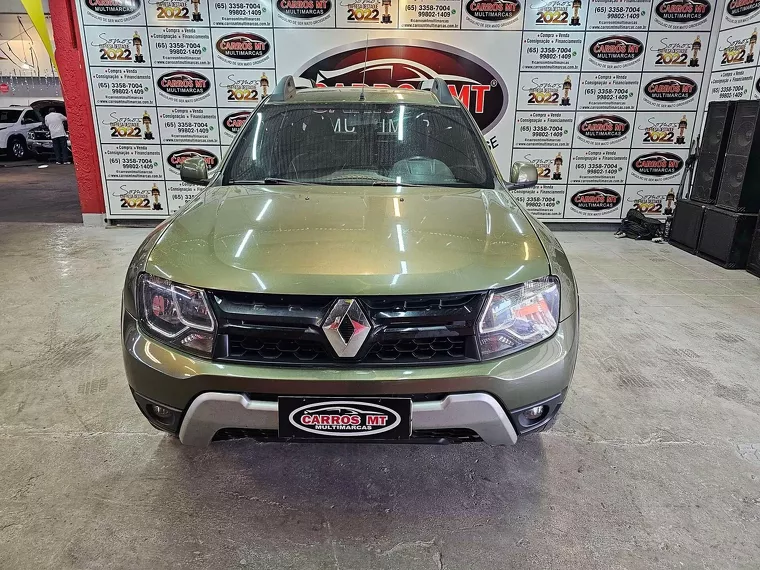 Renault Duster Oroch Verde 7