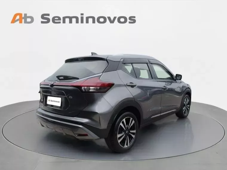 Nissan Kicks Cinza 7