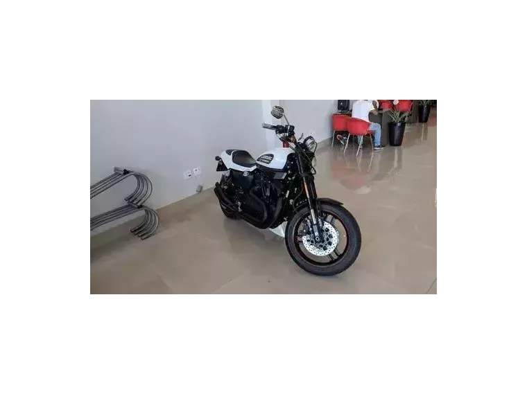 Harley-Davidson Sportster Branco 8