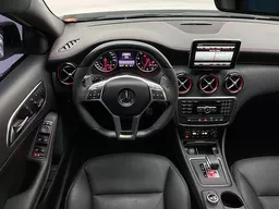 Mercedes-benz A 45 AMG