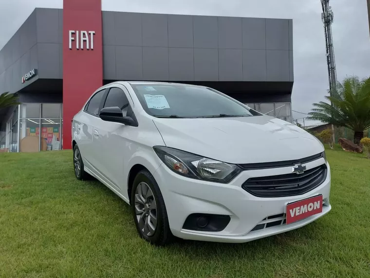 Chevrolet Onix Branco 5