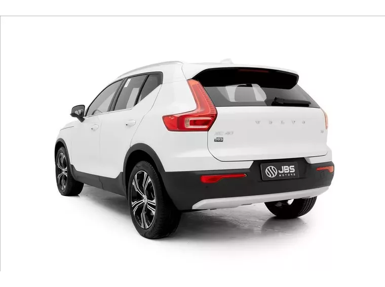 Volvo XC40 Branco 16