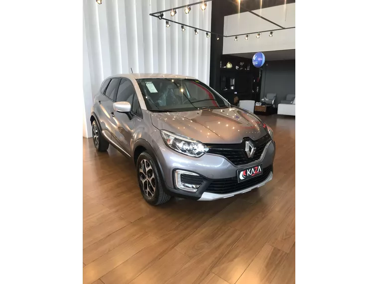 Renault Captur Cinza 4