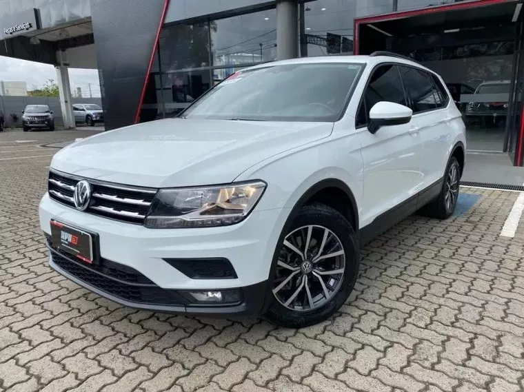 Volkswagen Tiguan Branco 10