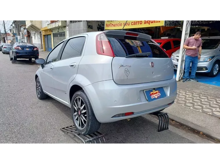 Fiat Punto Cinza 6