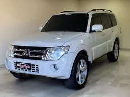 Mitsubishi Pajero Full