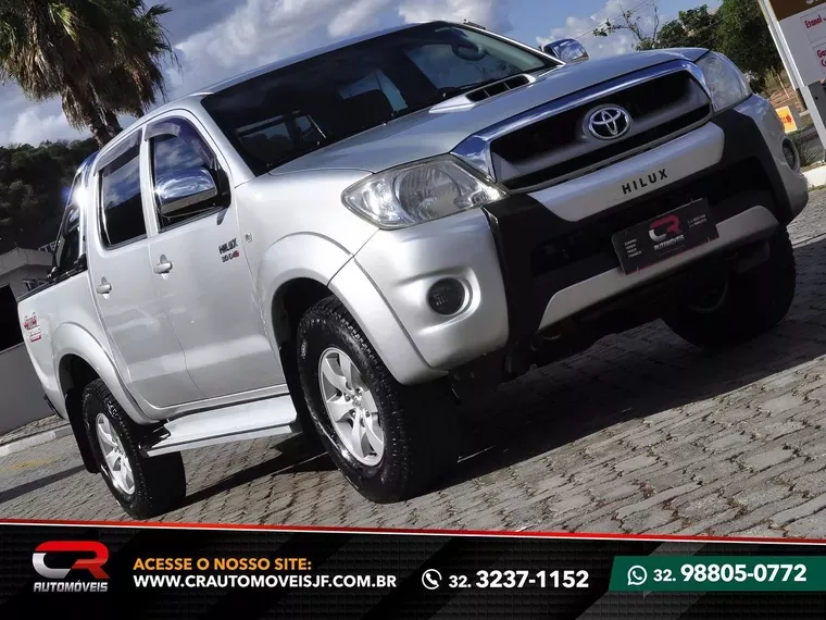 Toyota Hilux Prata 6