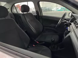 Volkswagen Voyage