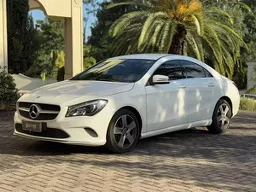 Mercedes-benz CLA 180