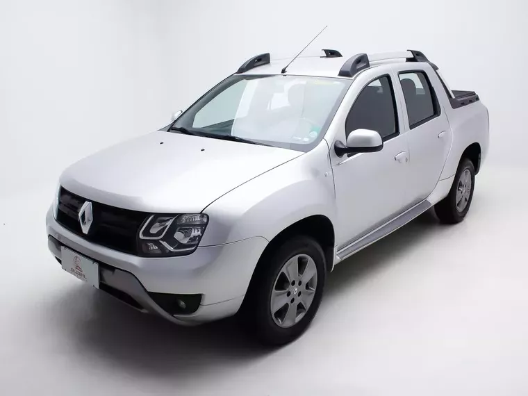 Renault Duster Oroch Prata 2