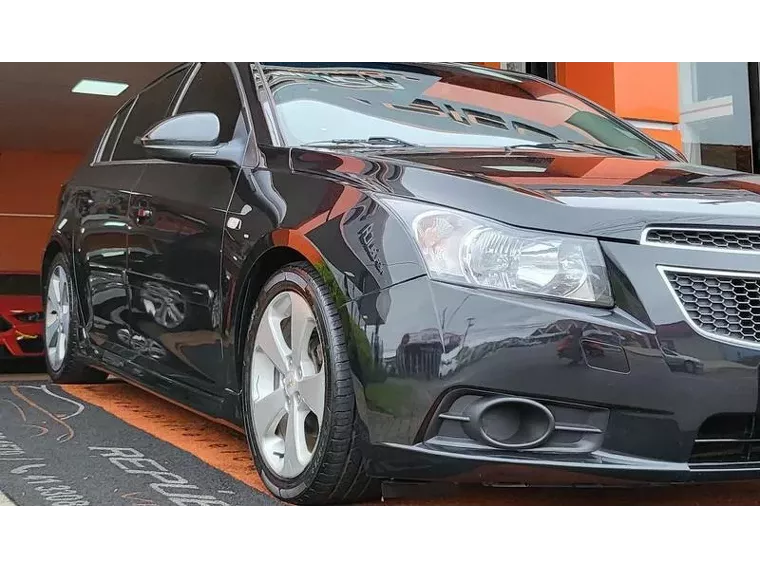 Chevrolet Cruze Preto 8