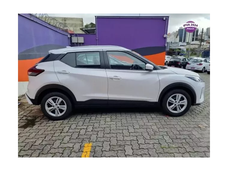 Nissan Kicks Branco 7