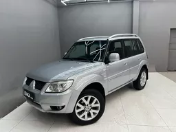 Mitsubishi Pajero TR4