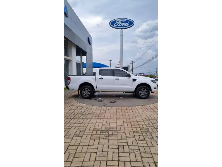 Ford Ranger Branco 11