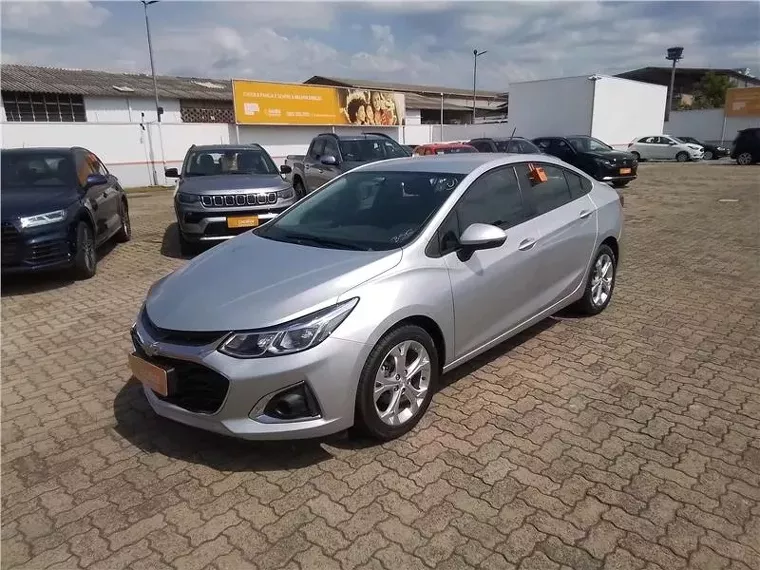 Chevrolet Cruze Prata 13