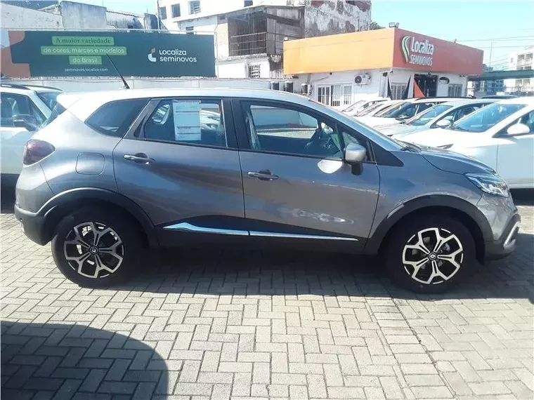 Renault Captur Prata 10