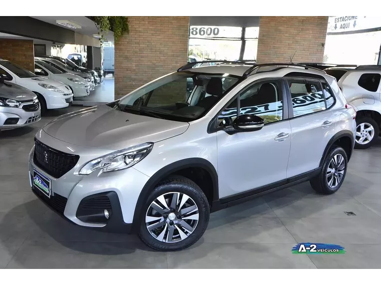 Peugeot 2008 Prata 1