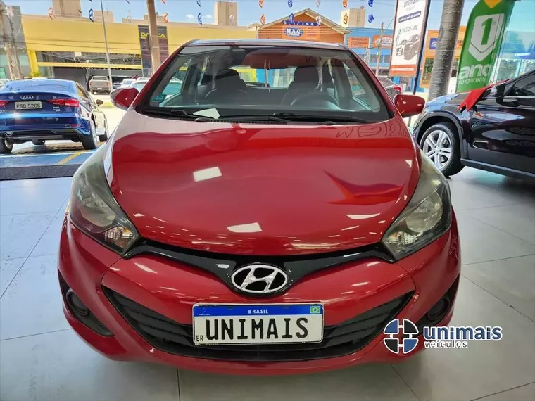 Hyundai HB20 Vermelho 11