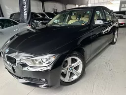 BMW 320i