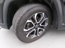 Jeep Commander