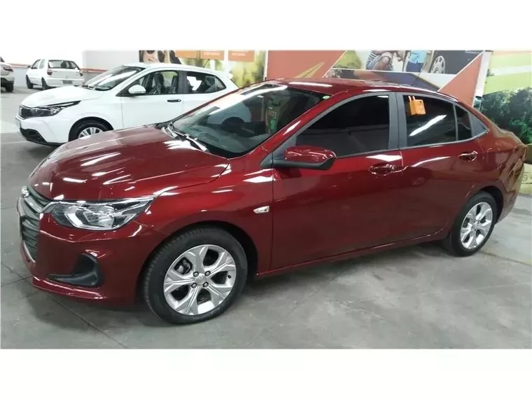 Chevrolet Onix Vermelho 16