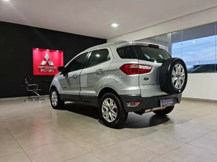 Ford Ecosport Prata 12