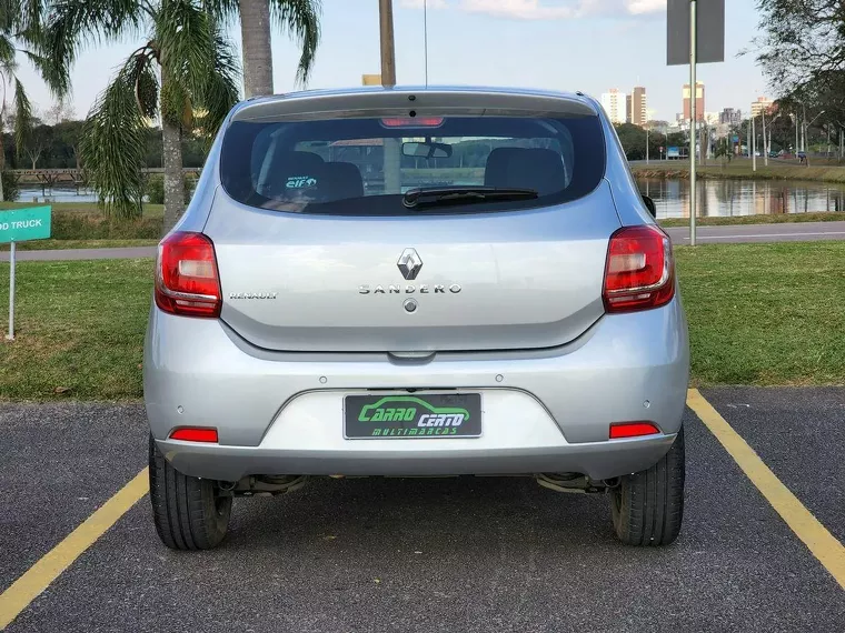 Renault Sandero Prata 7