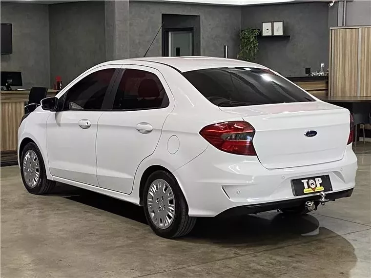 Ford KA Branco 10