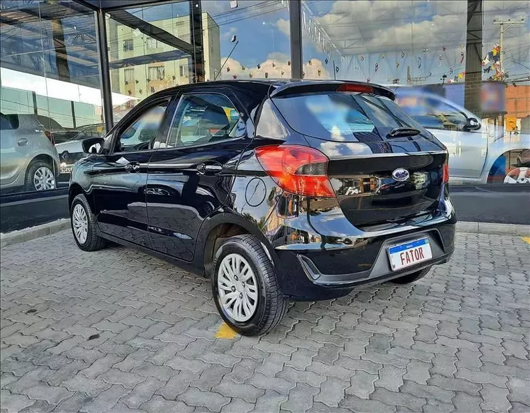 Ford KA Preto 3