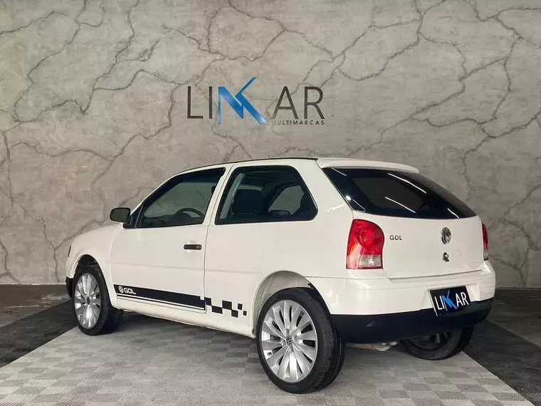 Volkswagen Gol Branco 1