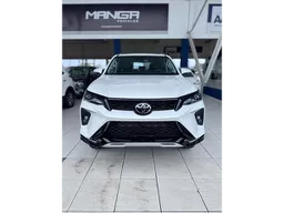 Toyota Hilux SW4