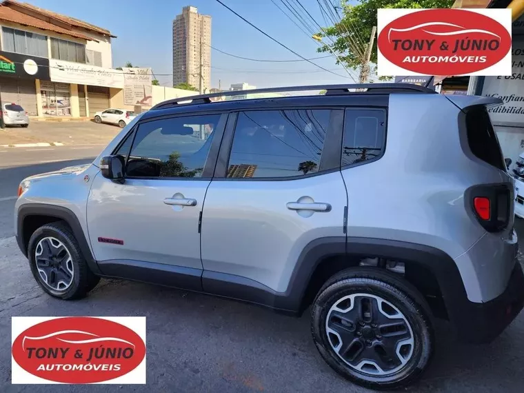 Jeep Renegade Prata 1