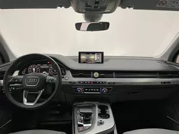 Q7