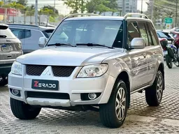 Mitsubishi Pajero TR4