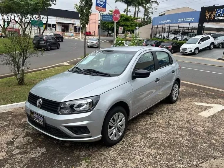 Volkswagen Gol Prata 7