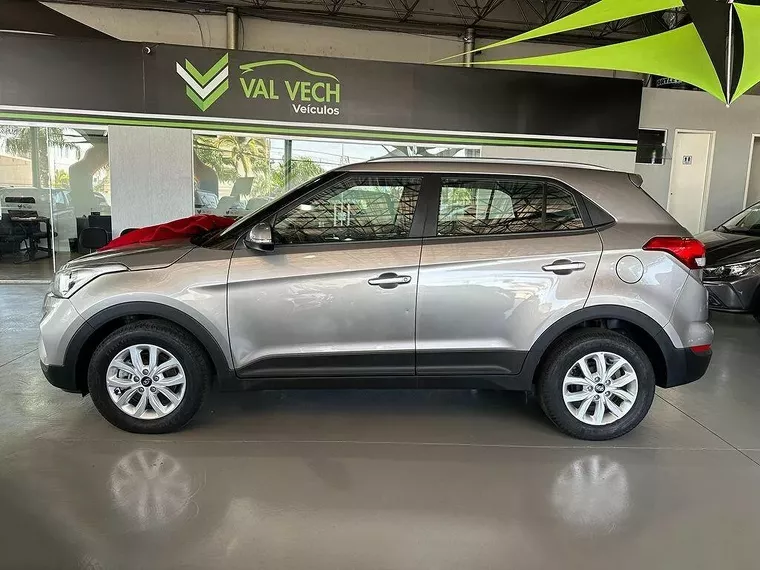 Hyundai Creta Prata 14