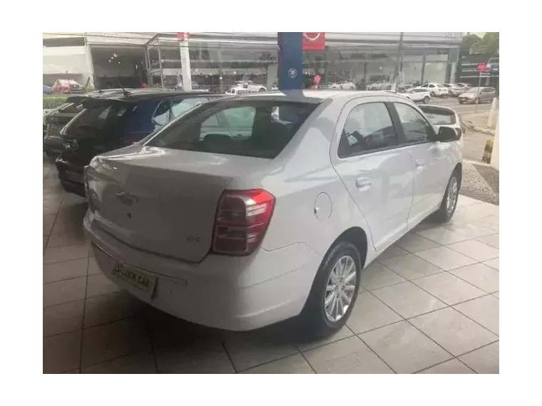 Chevrolet Cobalt Branco 1