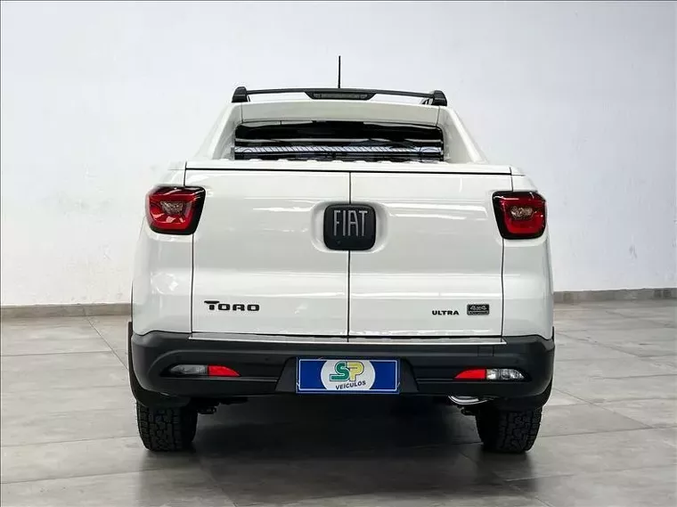 Fiat Toro Branco 7