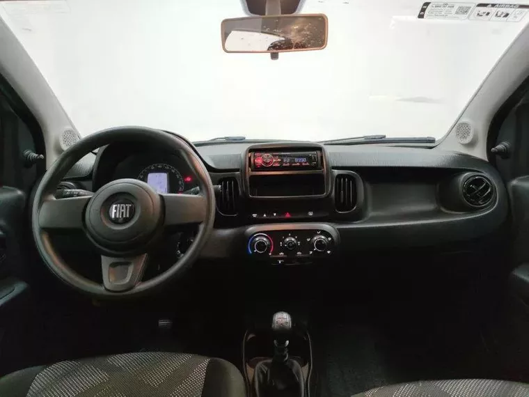 Fiat Mobi Prata 19