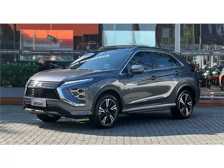 Mitsubishi Eclipse Cross Cinza 13