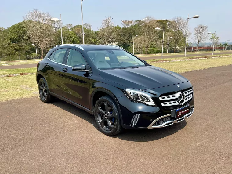 Mercedes-benz GLA 200 Preto 1